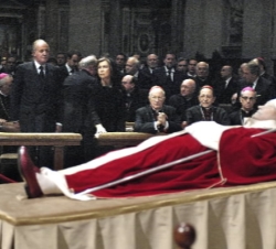 Visita a la Capilla Ardiente