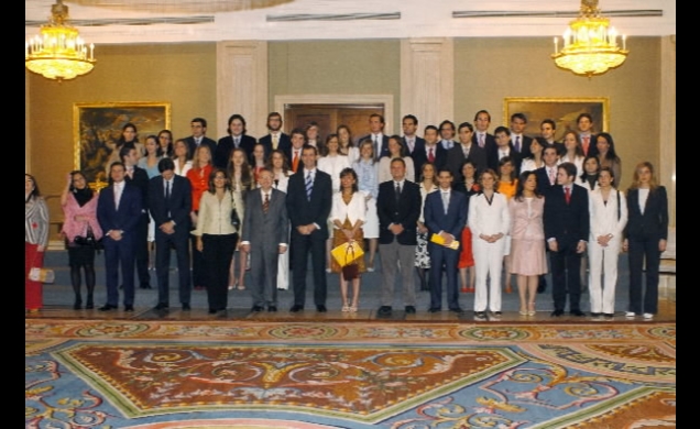El Príncipe con los los alumnos de la segunda edición del programa Inside-Washington