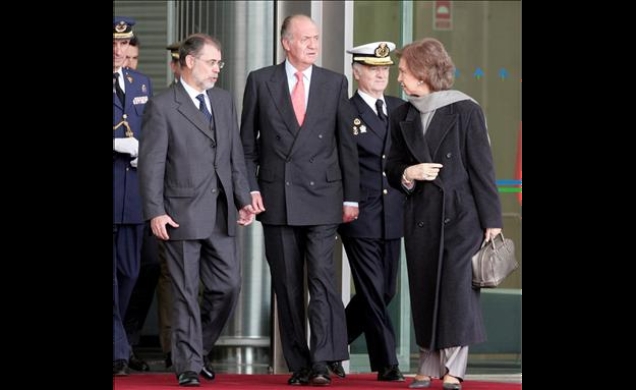 Sus Majestades los Reyes fueron despedidos en el Aeropuerto de Madrid-Barajas