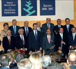 Foto de Familia de la XI edición de los Premios "Príncipe Felipe a la Excelencia Empresarial"