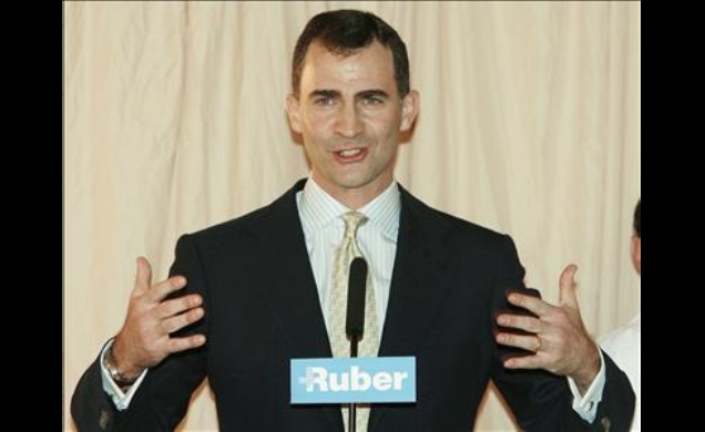 Su Alteza Real el Príncipe de Asturias, durante su comparecencia