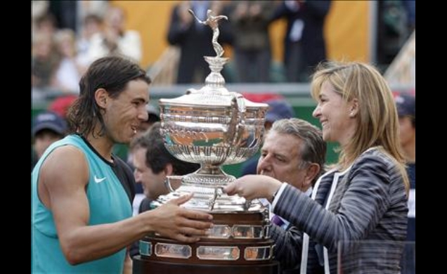 Su Alteza Real la Infanta Doña Cristina entrega el Trofeo al tenista Rafael Nadal