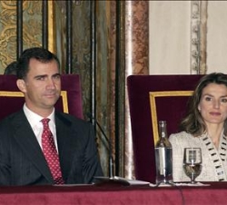 Sus Altezas Reales los Príncipes de Asturias durante el acto de entrega de las Medallas de Oro al Mérito en las Bellas Artes