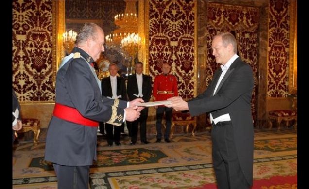 Su Majestad el Rey recibe la Carta Credencial del Embajador de Canadá