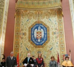 Vista de la mesa presidencial