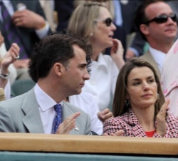 Don Felipe y Doña Letizia siguen la final del torneo