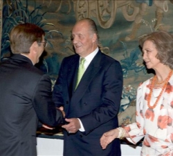 Saludo del presidente del Govern balear, Francesc Antich, a Sus Majestades los Reyes