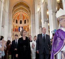 Sus Majestades los Reyes, en la Catedral de la Almudena