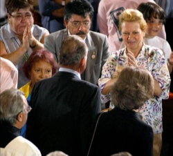 Sus Majestades los Reyes ofrecen sus condolencias y consuelo a los familiares de las víctimas