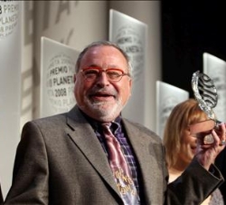 El premiado junto a Doña Cristina