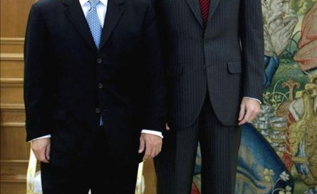Su Alteza Real el Príncipe de Asturias junto al alcalde de Albuquerque
