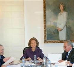 Doña Sofía durante la reunión de la Fundación
