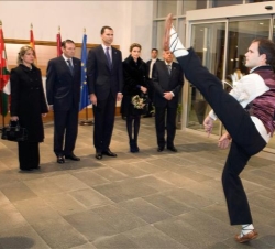 Aurresku en honor de los Príncipes de Asturias