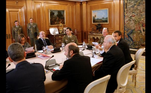 Don Juan Carlos y Don Felipe, durante la reunión