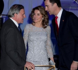Sus Altezas Reales, con el cardiólogo Valentín Fuster, en la cena de las Marcas españolas