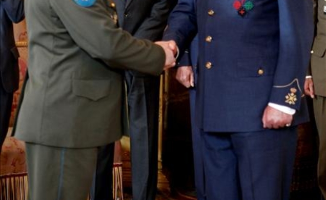 Su Majestad el Rey durante la recepción