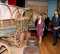 Sus Altezas Reales, en su visita al Museo de Historia de Nuevo México