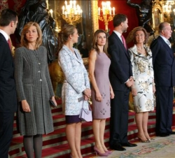 Sus Majestades los Reyes, Sus Altezas Reales los Príncipes de Asturias y las Infantas Doña Elena y Doña Cristina y Don Iñaki Urdangarin, durante la re