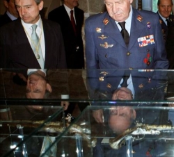 Su Majestad el Rey durante su visita