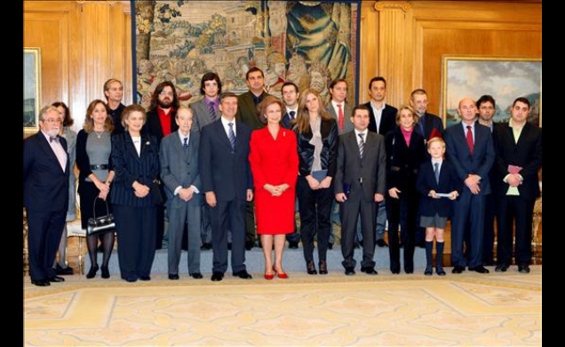 Fotografía de grupo con los galardonados