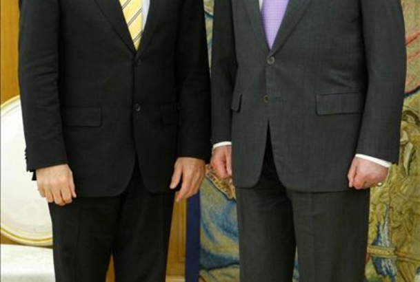Su Majestad el Rey junto al Sr. Stephen Smith, ministro de Asuntos Exteriores de Australia