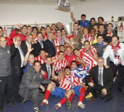 Fotografía de grupo en el vestuario