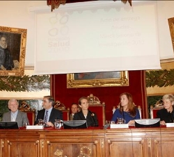 Vista de la mesa presidencial durante el acto