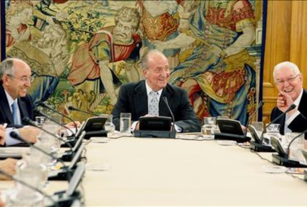 Vista de la mesa de la reunión