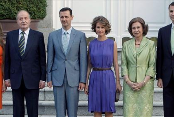 Sus Majestades los Reyes, junto a Sus Altezas Reales los Príncipes de Asturias, y el Presidente de la RepúblicaÁrabe Siria y su esposa