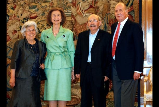 Los Reyes, con Agustín Ibarrola y su esposa, Mari Luz