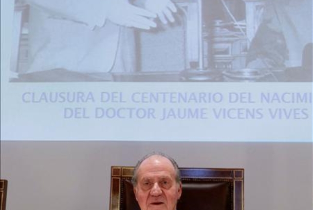 Su Majestad el Rey durante sus palabras en homenaje al doctor Jaume Vicens Vives