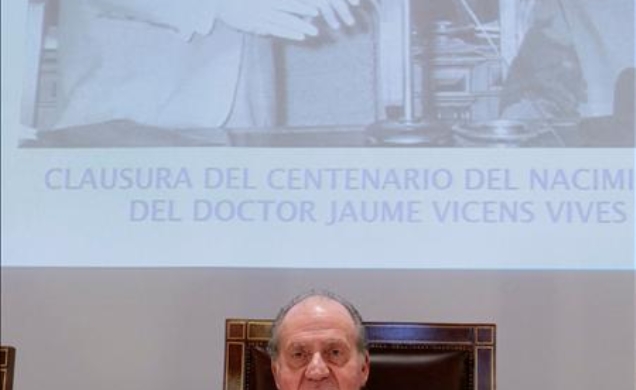 Su Majestad el Rey durante sus palabras en homenaje al doctor Jaume Vicens Vives