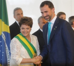 Don Felipe saluda a la nueva Presidenta, Dilma Rousseff