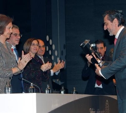 La Reina felicita al consejero delegado de Cap Gemini