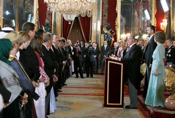 Vista general del Salón del Trono durante el discurso del Rey