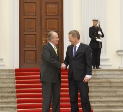 Su Majestad el Rey junto al Presidente de la República Federal de Alemania, Sr. Christian Wulff