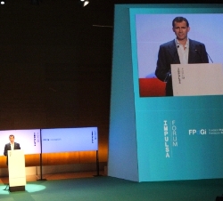 Su Alteza Real el Príncipe de Asturias y de Girona durante su intervención