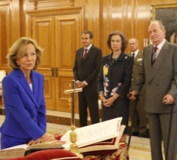 Elena Salgado Méndez promete su cargo como vicepresidenta de Asuntos Económicos