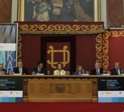 Vista de la mesa presidencial