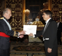 El Rey recibe la credencial del embajador del Estado de Israel