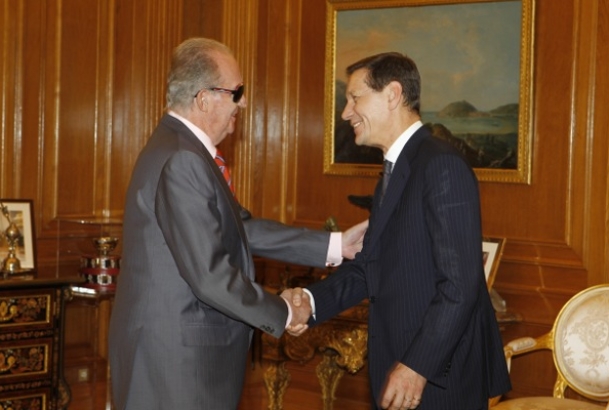 Su Majestad recibe el saludo del viceprimer ministro de la Federación de Rusia, Alexander Zhukov