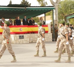 Doña Sofía presencia el desfile de las unidades de Operaciones Especiales