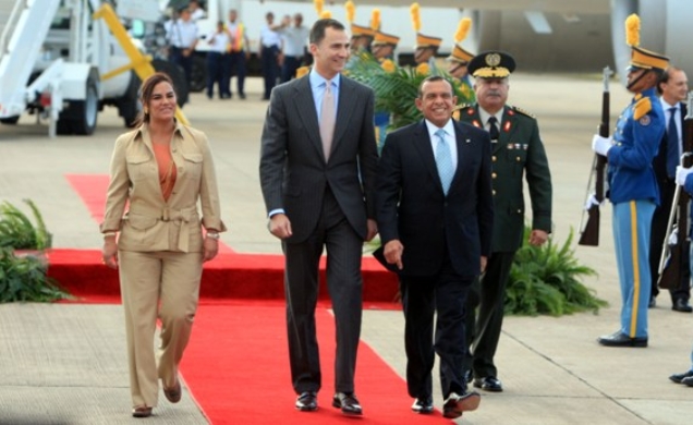 Don Felipe a su llegada a la República de Honduras