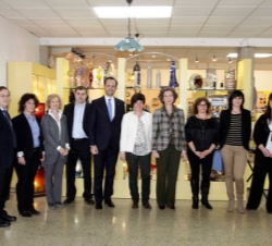 Fotografía de grupo con los trabajadores de Lafiore