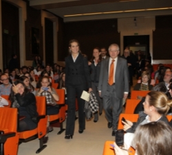 Su Alteza Real a su llegada a la Universidad Pontificia Comillas de Madrid