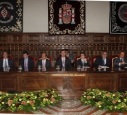 Vista de la mesa presidencial