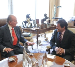 Don Juan Carlos y el presidente asturiano, durante la audiencia