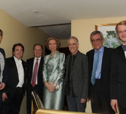 Fotografía de grupo con miembros de la Orquesta de Radio Televisión Española