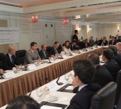 El Príncipe durante el encuentro con representantes de empresas españolas con presencia en los Estados Unidos