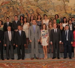 Fotografía de grupo con los participantes en la décimo primera edición del'Programa Balboa para jóvenes periodistas iberoamericanos'